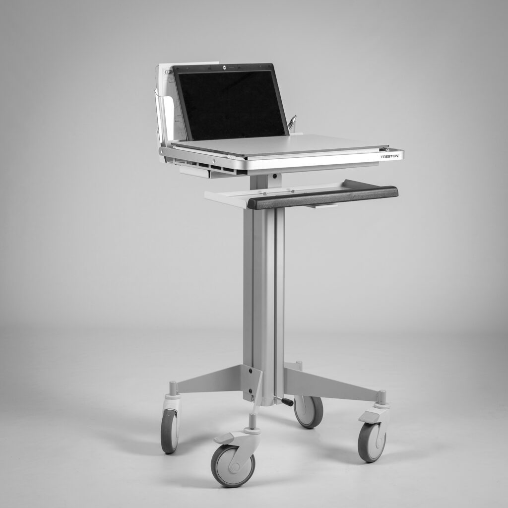 Arvuti töölaud ratastel haiglatesse. Equa-7004 ratastel töölaud reguleeritava kõrgusega.